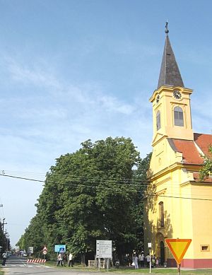 crkva sv petra i pavla-m